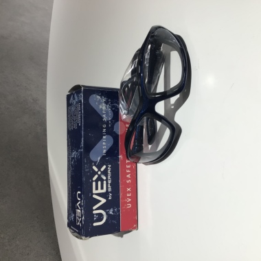 ���i�C���[�W